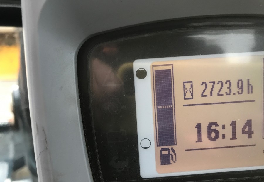 11