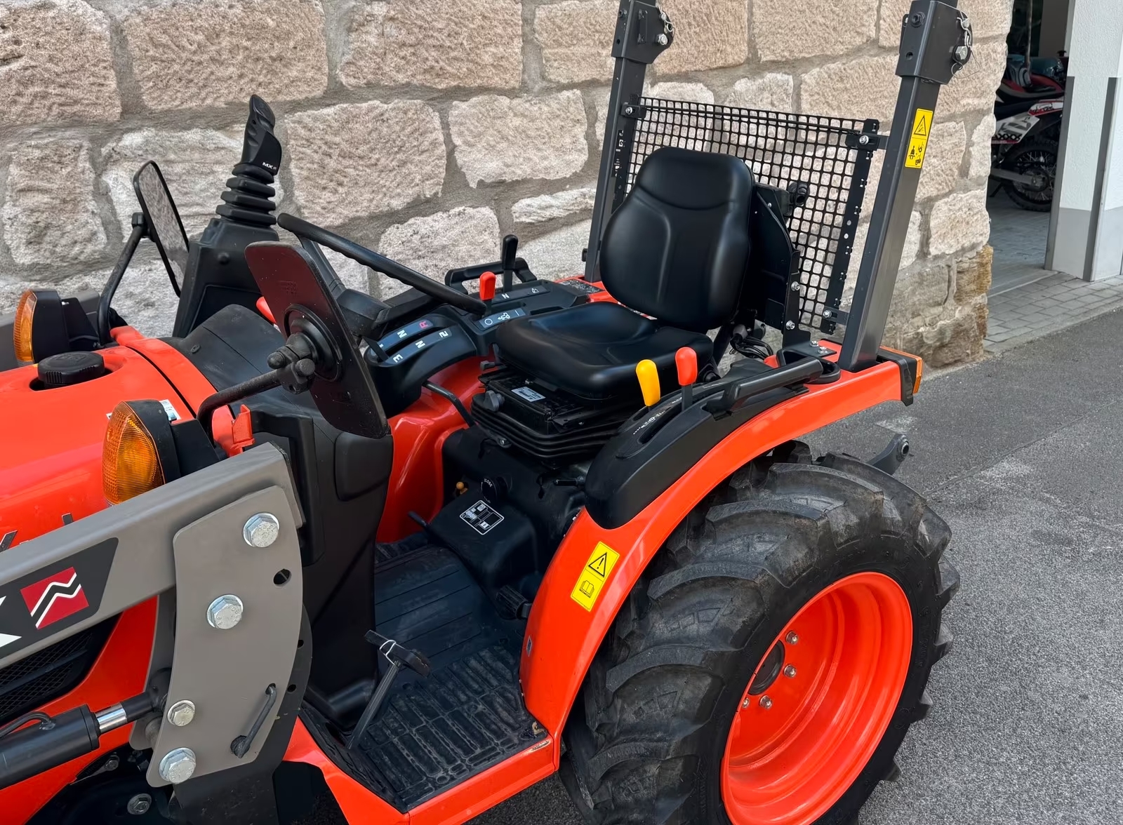 2022 Kubota B1-181 (11)