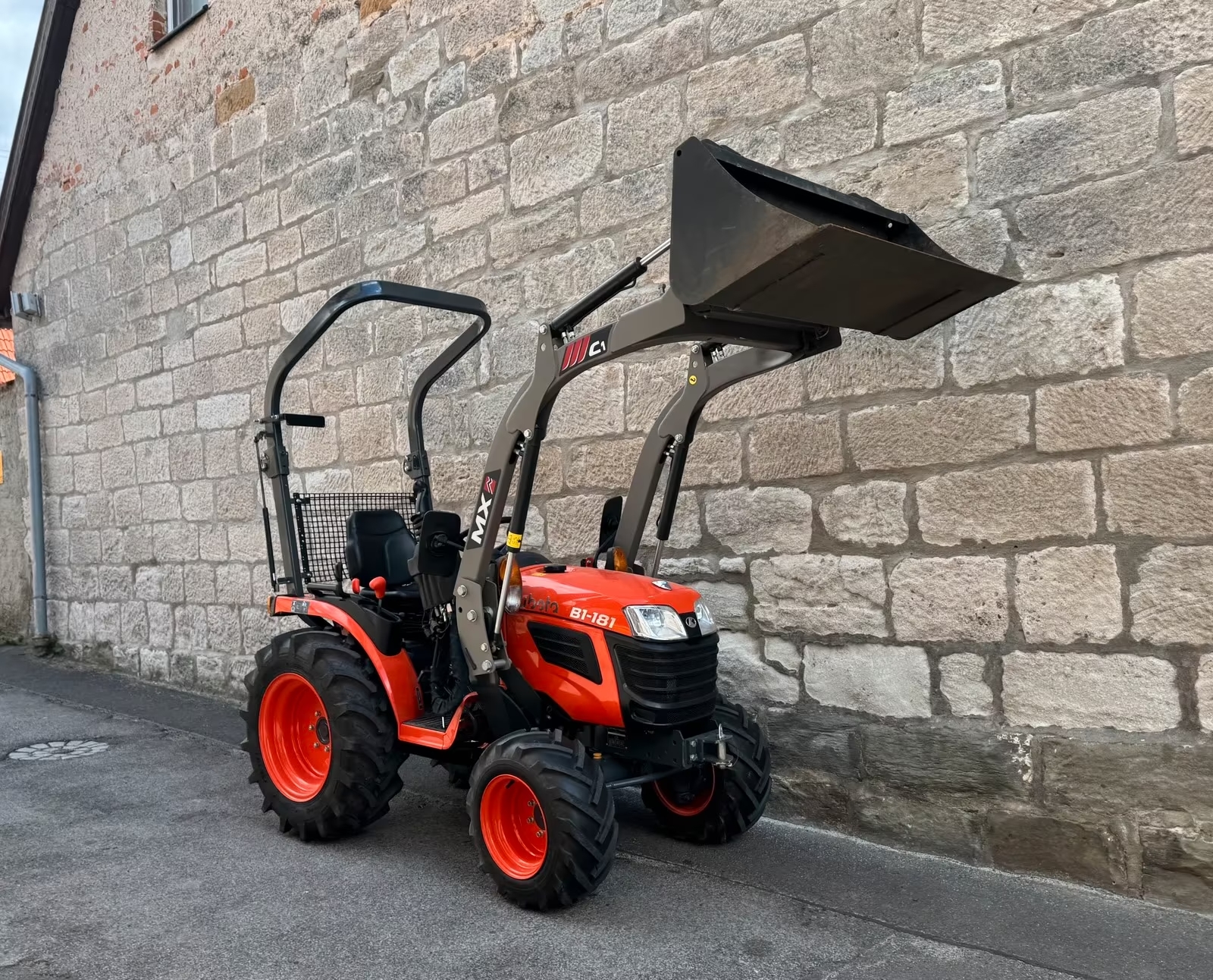 2022 Kubota B1-181 (6)